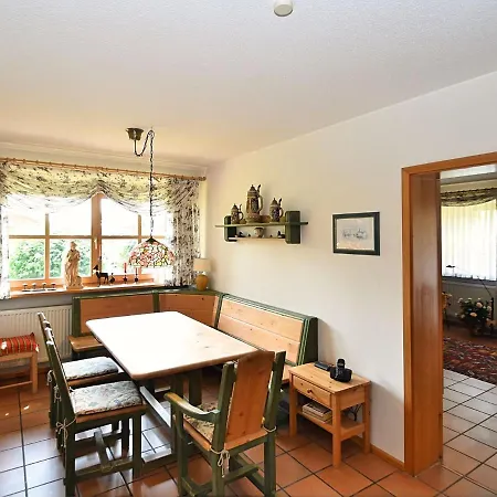 度假居 In Bavaria Near The Forest *